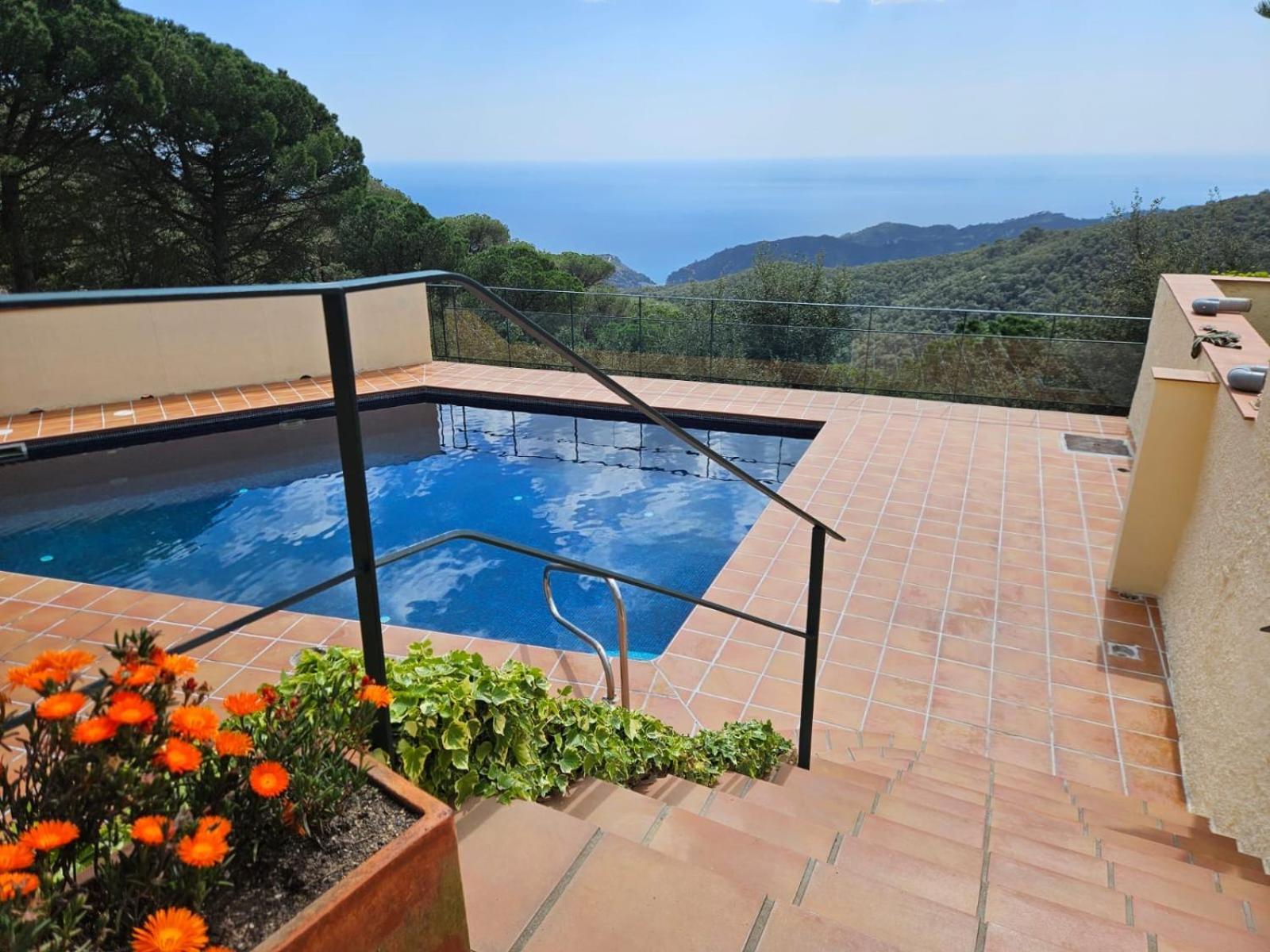 La Roqueta Hotel Tossa de Mar Exterior photo